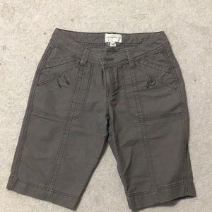 AEROPOSTALE BERMUDAS (2 for 1 Price!)